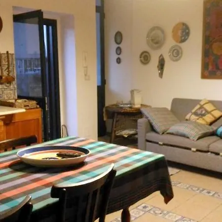 3 Bedrooms House At 400 M Away From The With Furnished Terrace Vakantiehuis